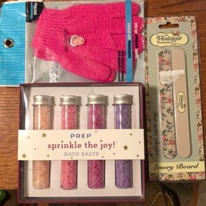 Bath salts, exfoliating spa gloves & emery boards!